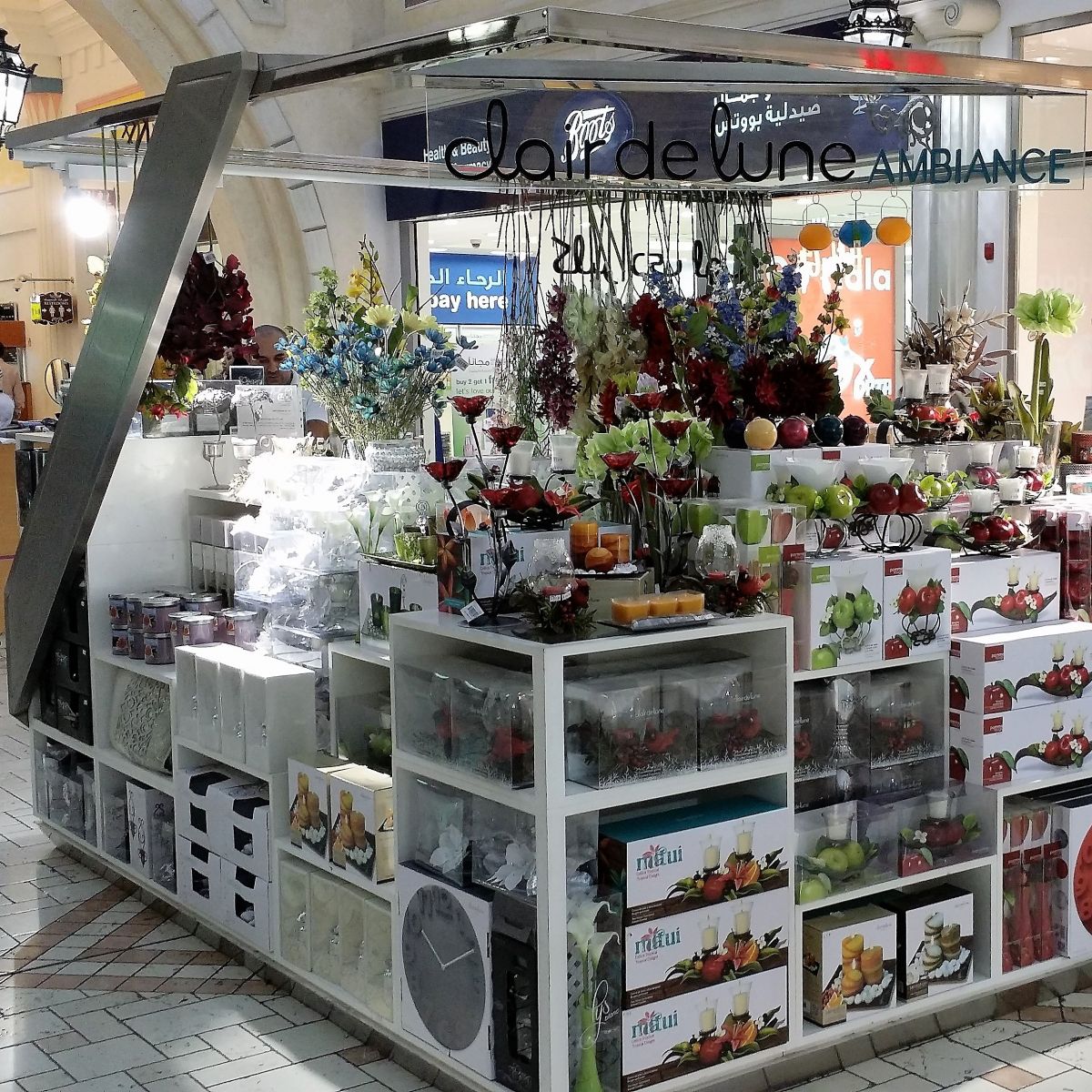 CLAIRE DE LUNE - VILLAGGIO MALL